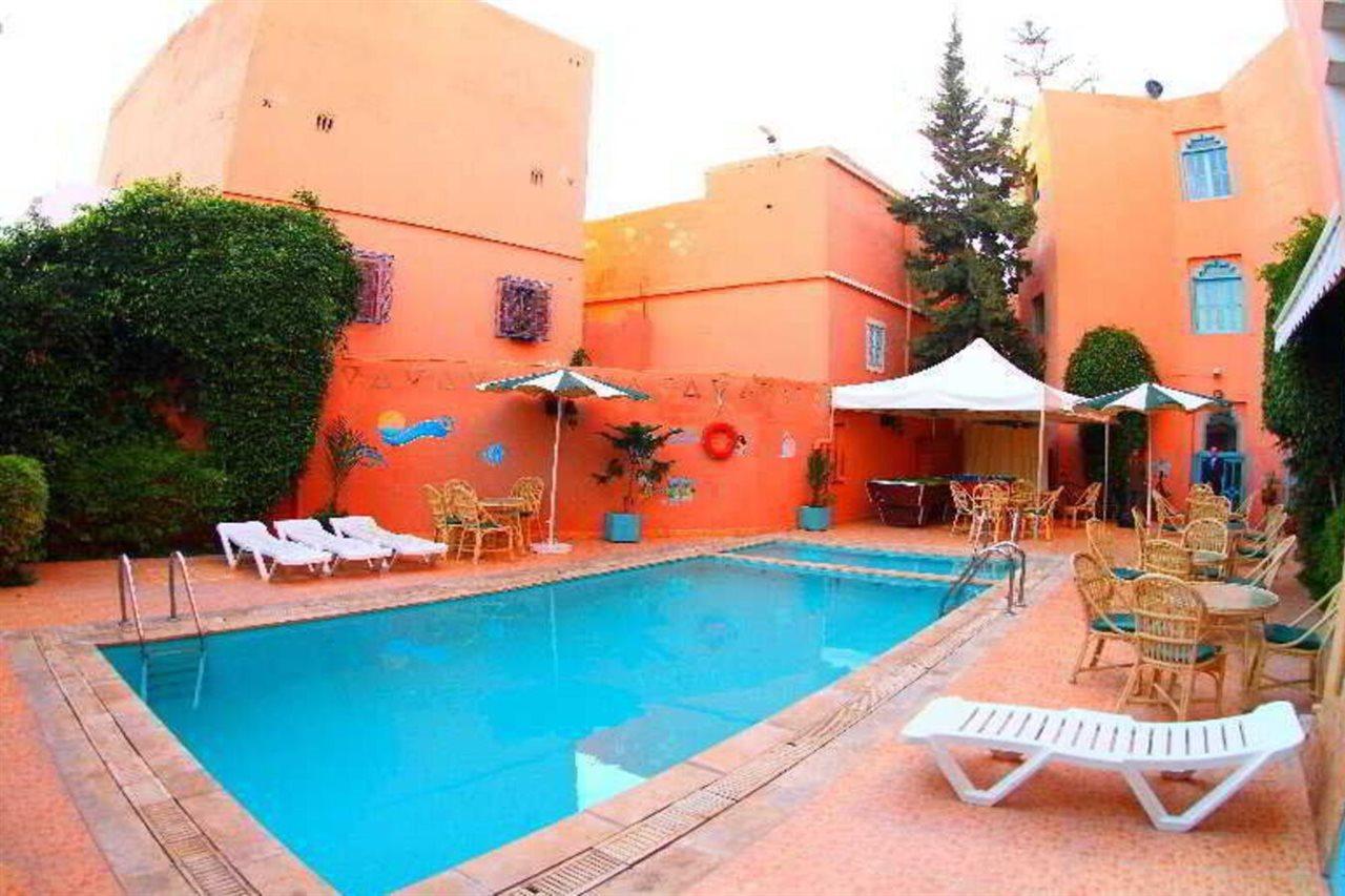 Hotel Auberge Du Littoral Аурир Экстерьер фото