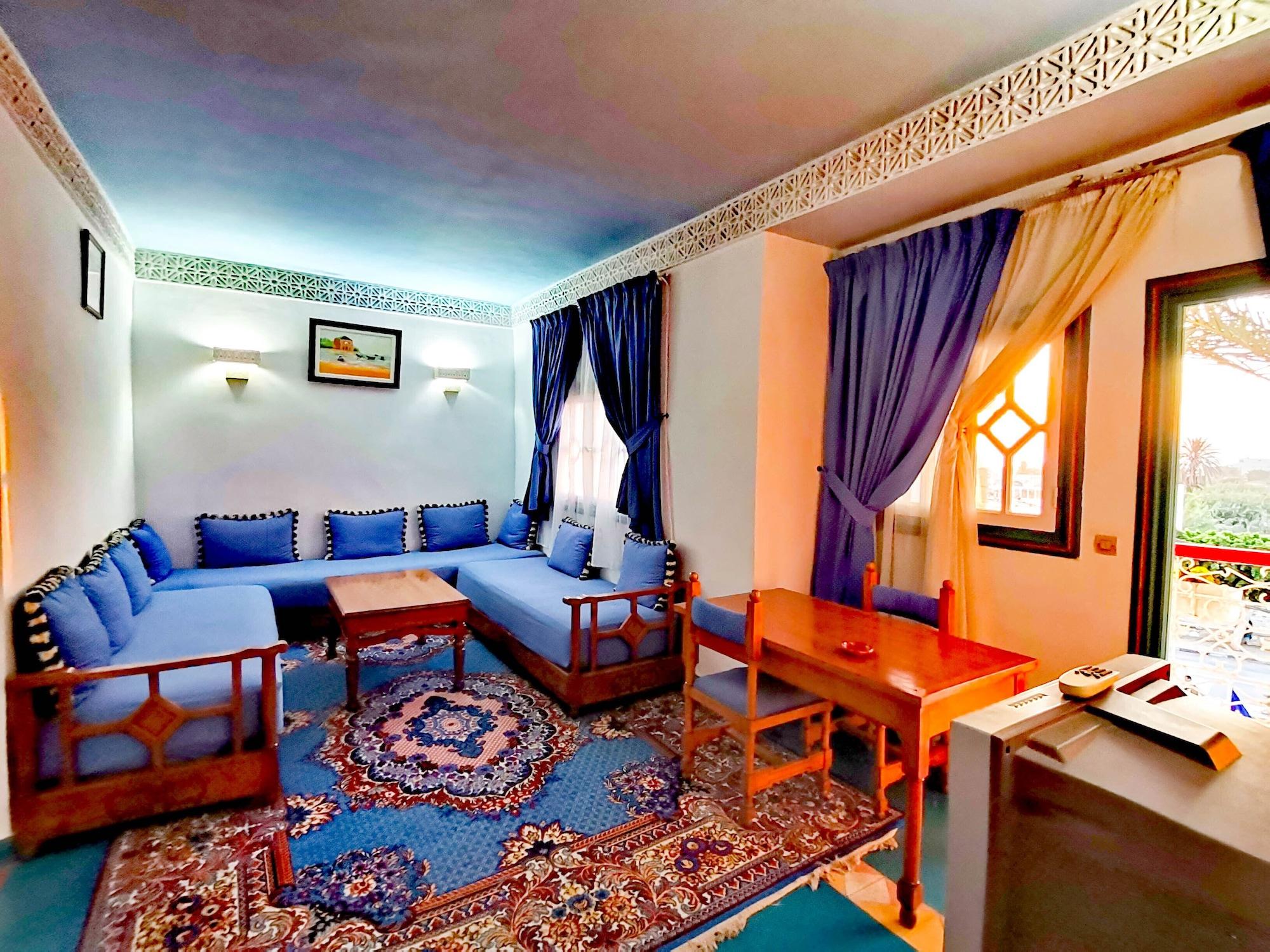 Hotel Auberge Du Littoral Аурир Экстерьер фото