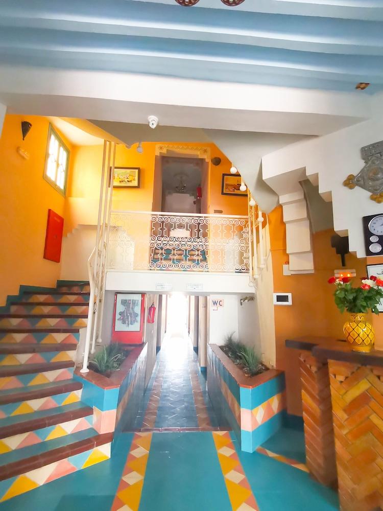 Hotel Auberge Du Littoral Аурир Экстерьер фото