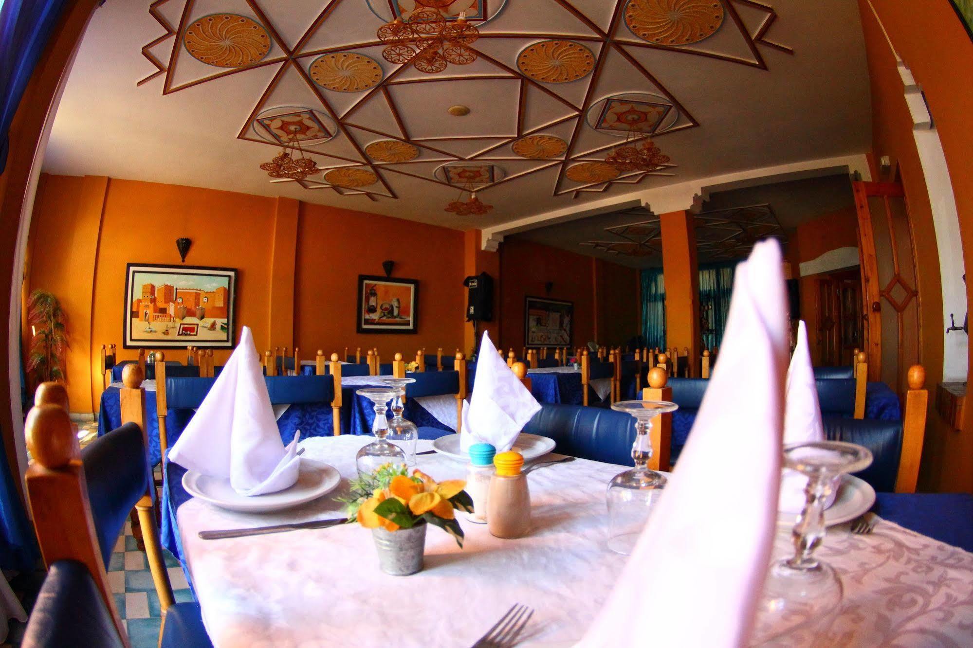 Hotel Auberge Du Littoral Аурир Экстерьер фото