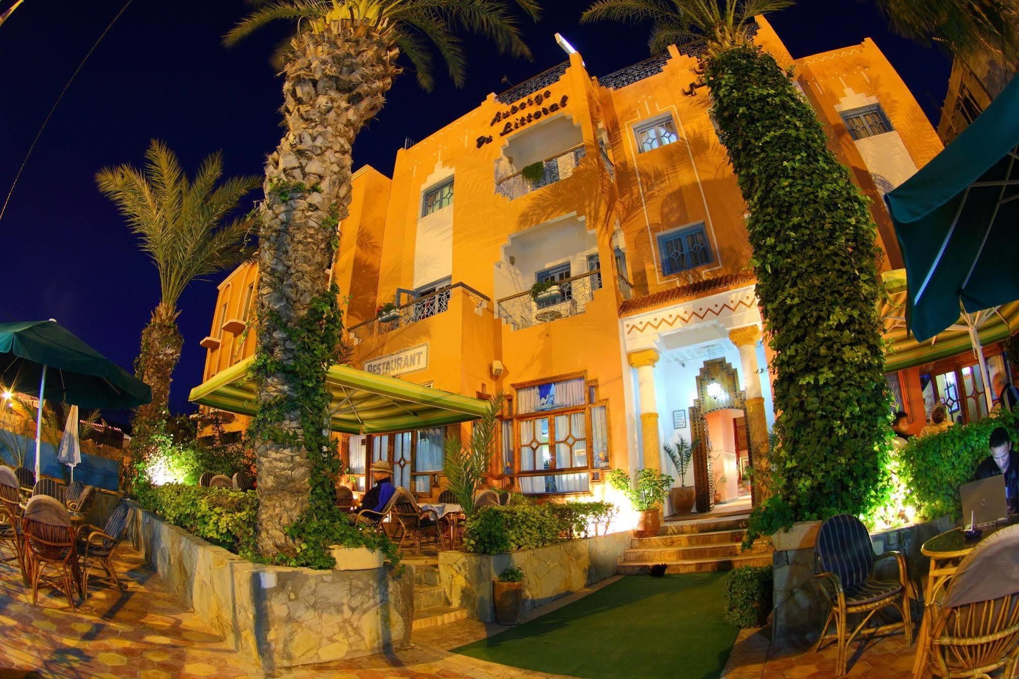 Hotel Auberge Du Littoral Аурир Экстерьер фото
